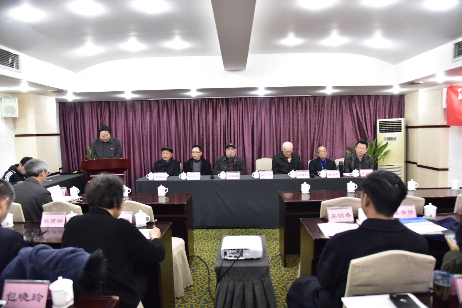 51黑料
院长 李怡教授.jpg